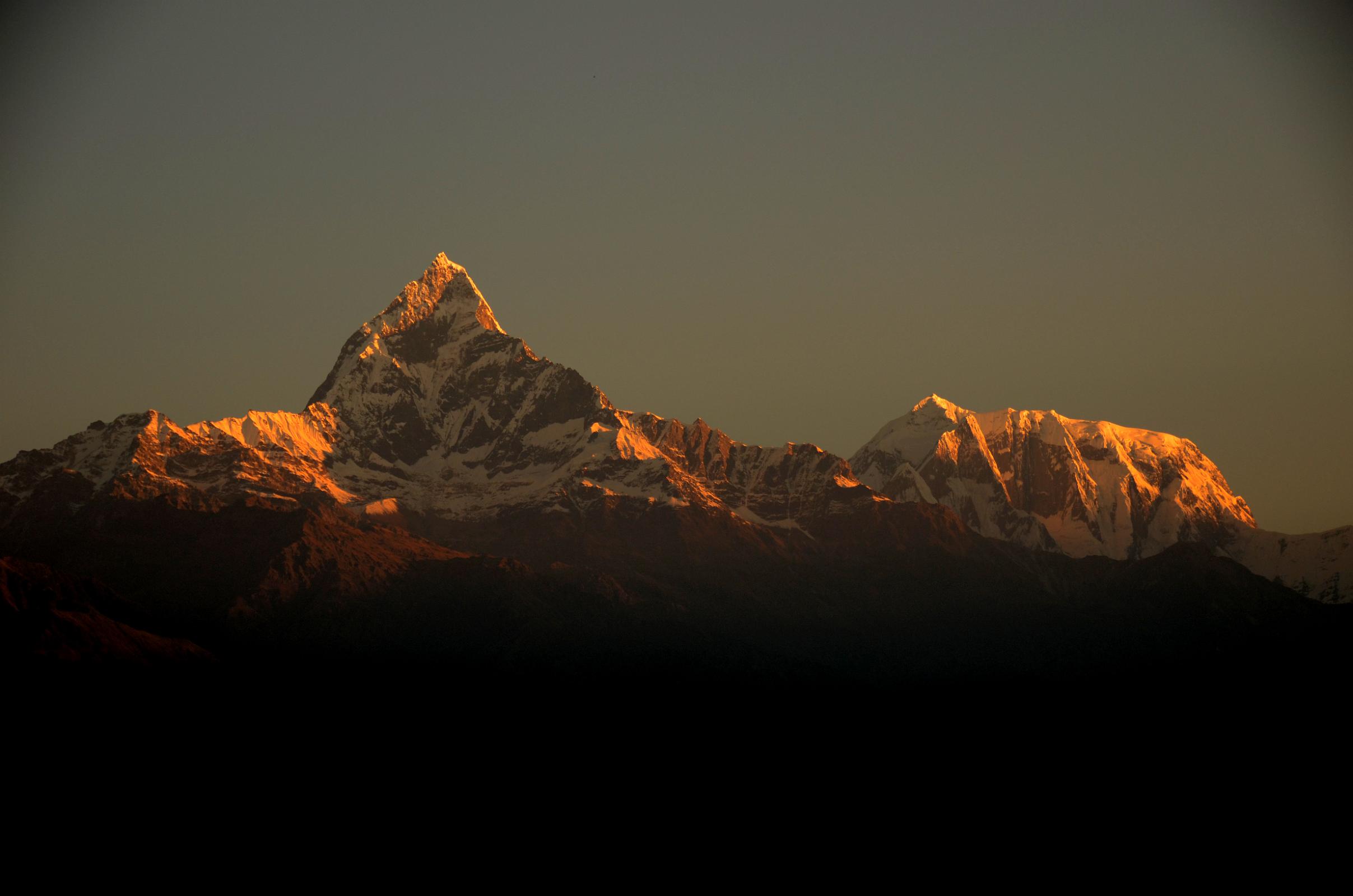 Pokhara Sarangkot Sunrise 09 Machapuchare and Annapurna III 